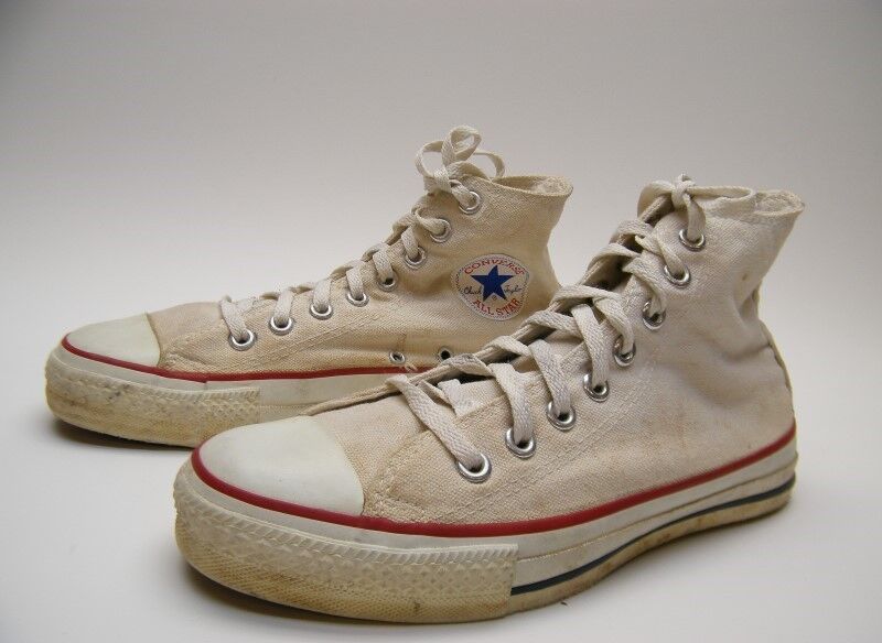 chuck taylor basketball shoes